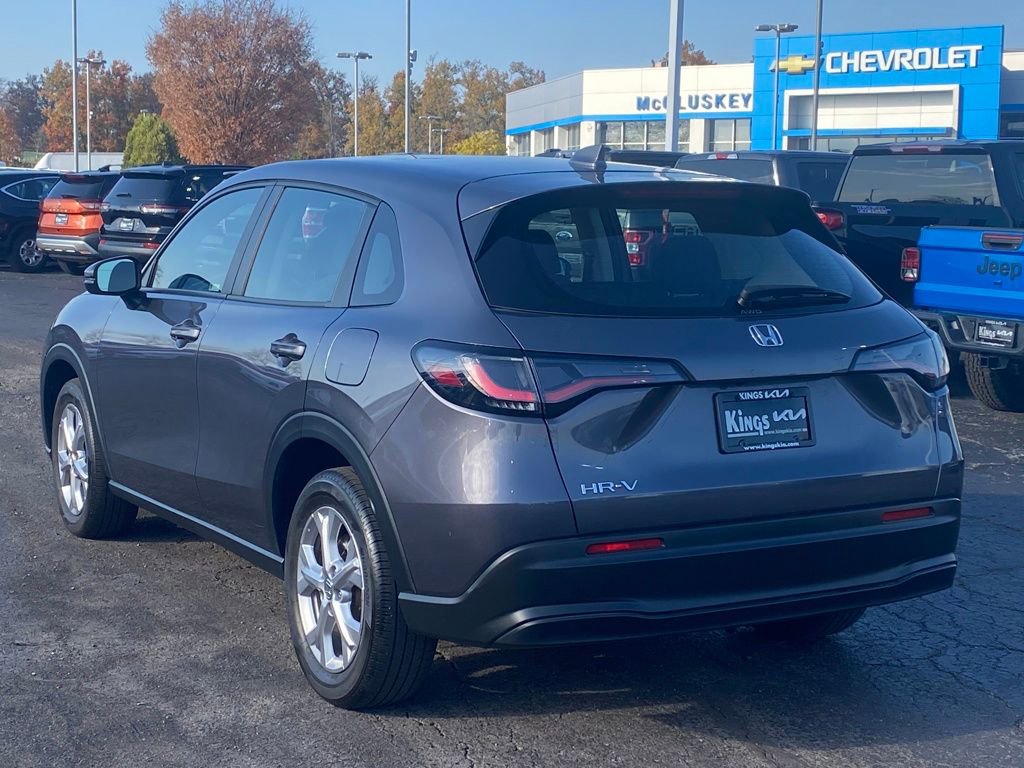 Used 2023 Honda HR-V LX image 5