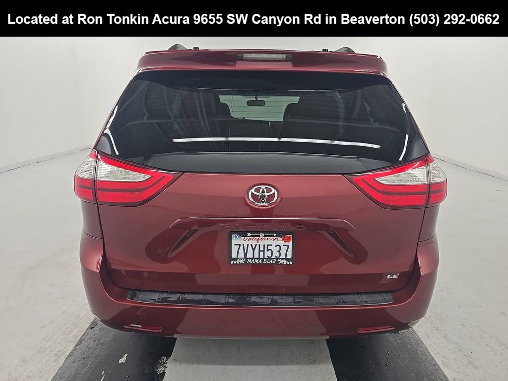 Used 2017 Toyota Sienna LE FWD image 6