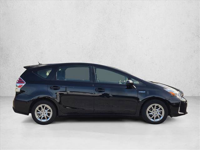 Used 2015 Toyota Prius V Three image 4