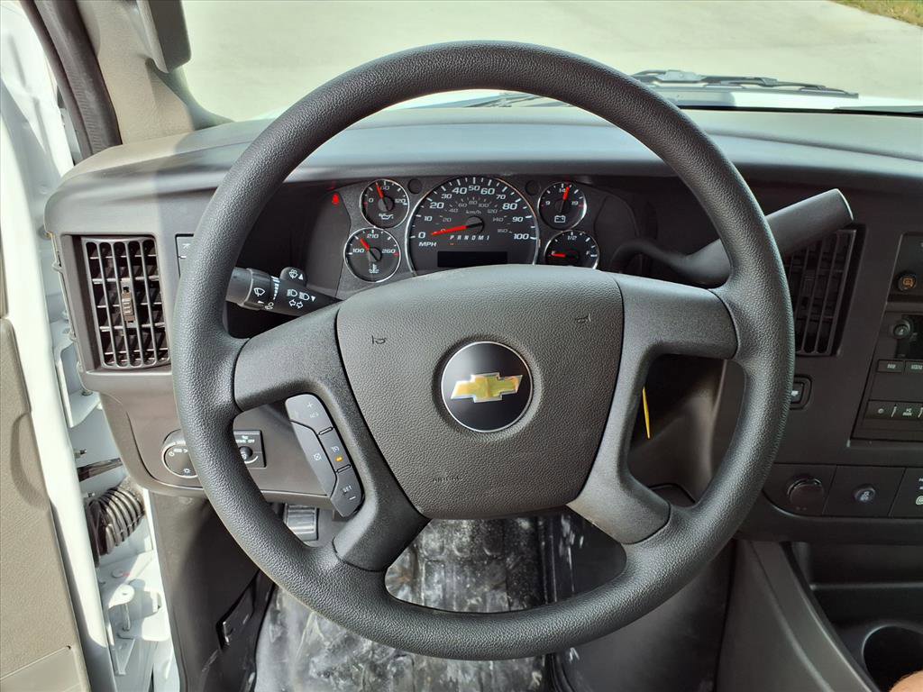 New 2025 Chevrolet Express 3500 w/ Driver Convenience Package image 21