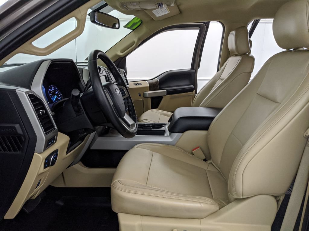 Certified 2019 Ford F250 Lariat w/ Lariat Value Package AWD/4WD image 16