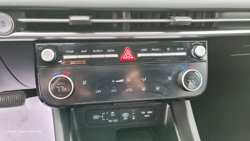 Used 2025 Hyundai Tucson SEL AWD/4WD image 23