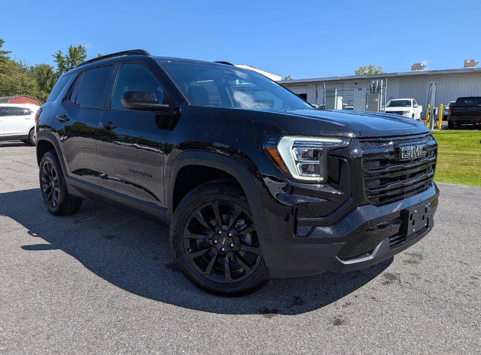 New 2027 GMC Terrain Elevation w/ Elevation Premium Package
