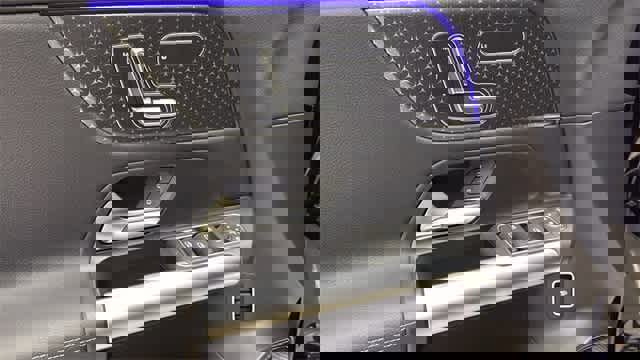 Certified 2025 Mercedes-Benz GLA 250 4MATIC image 35