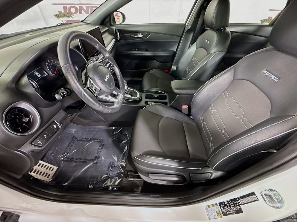 Certified 2024 Kia Forte GT-Line FWD image 25