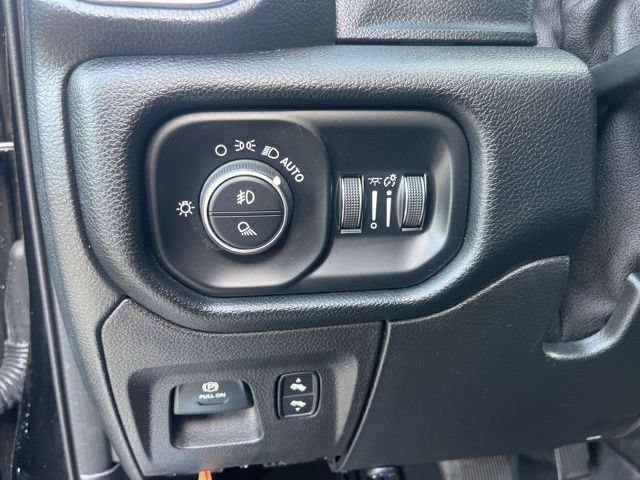 Used 2022 RAM 1500 Laramie RWD image 18
