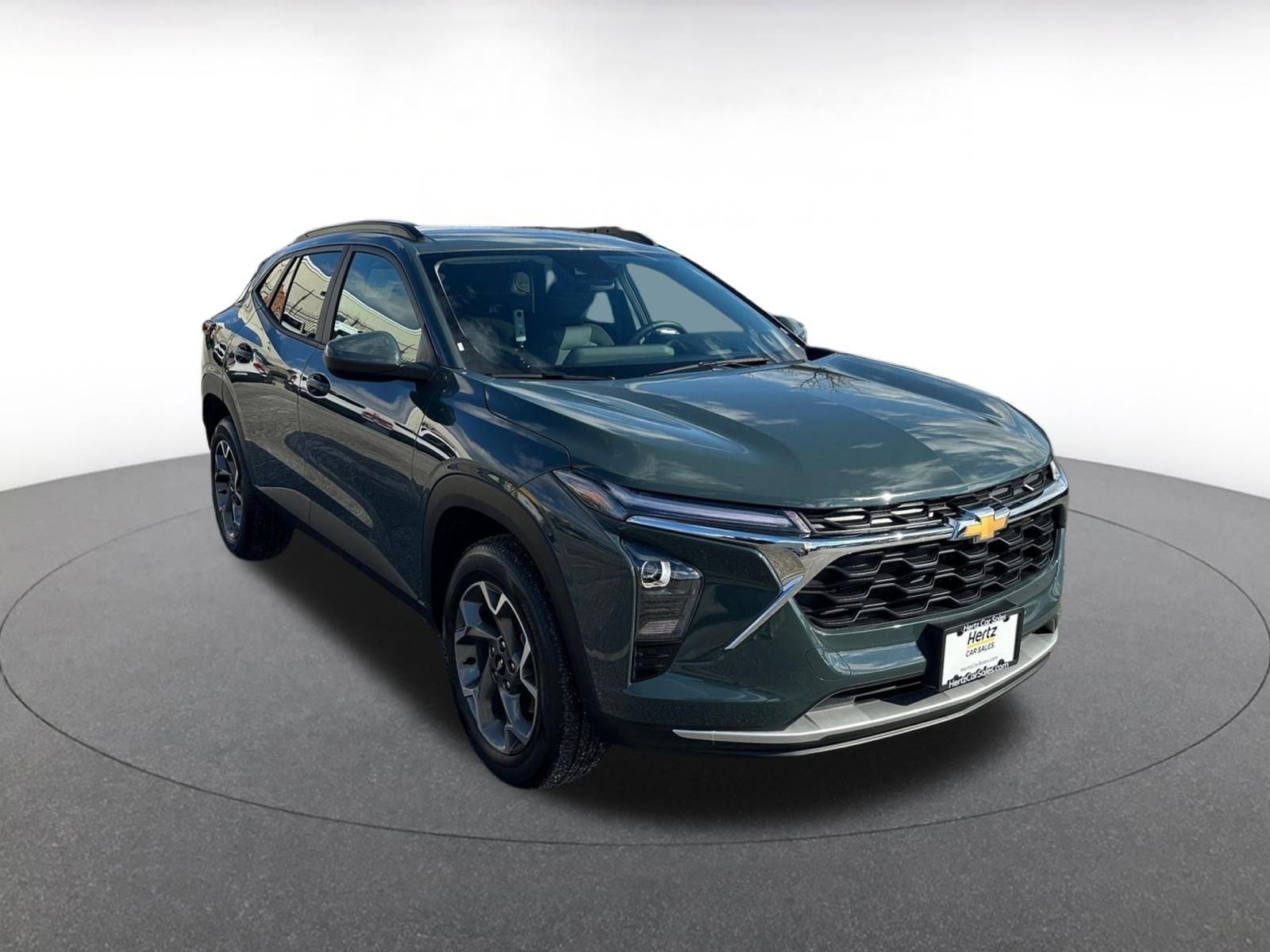 Used 2025 Chevrolet Trax LT w/ LT Convenience Package