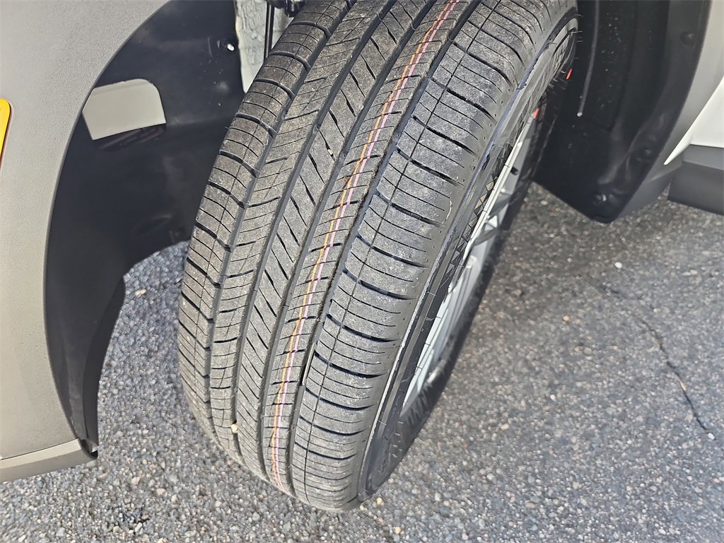 New 2026 Hyundai Tucson SE image 30