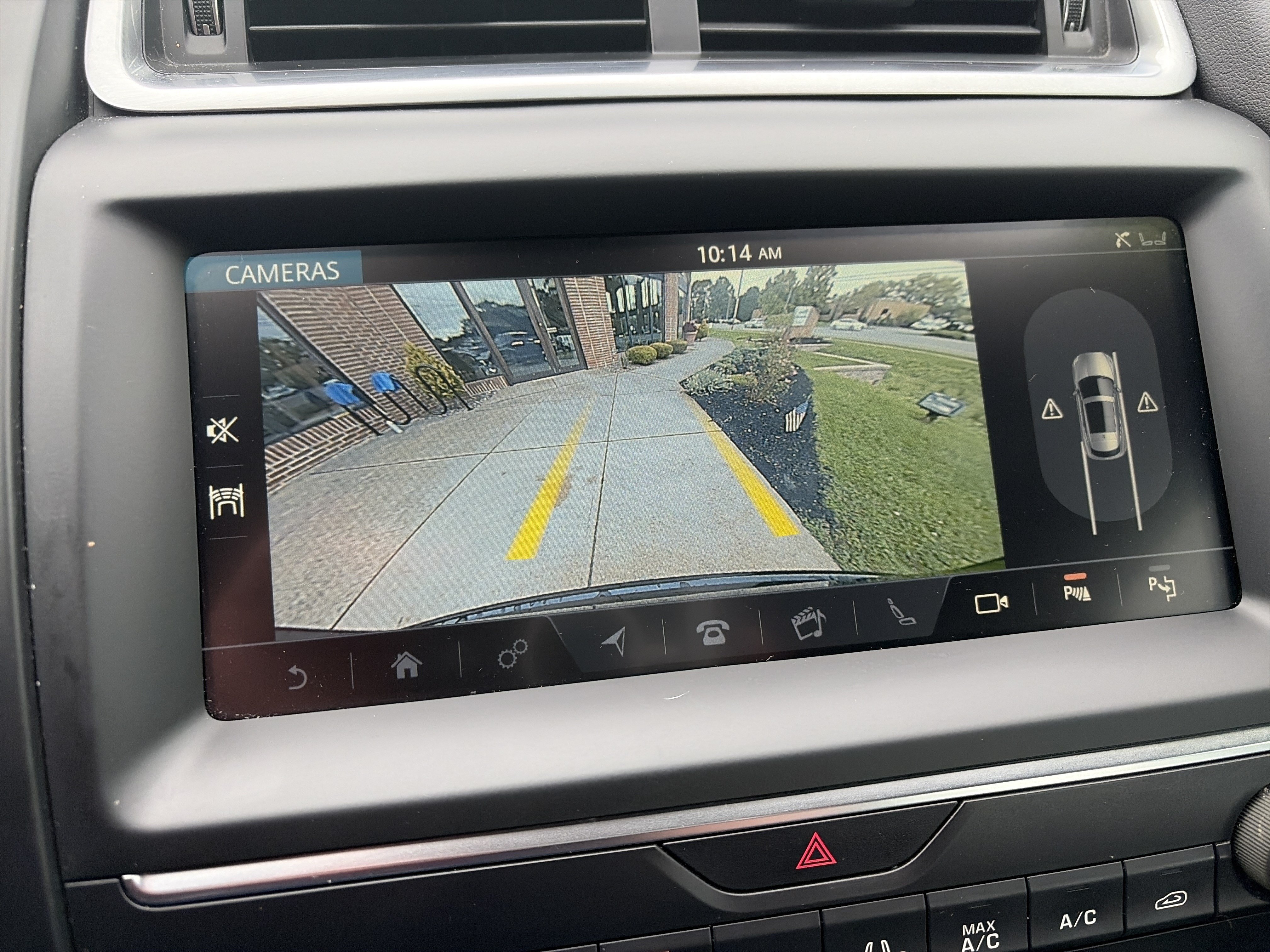Used 2019 Jaguar E-PACE R-Dynamic SE AWD/4WD image 26