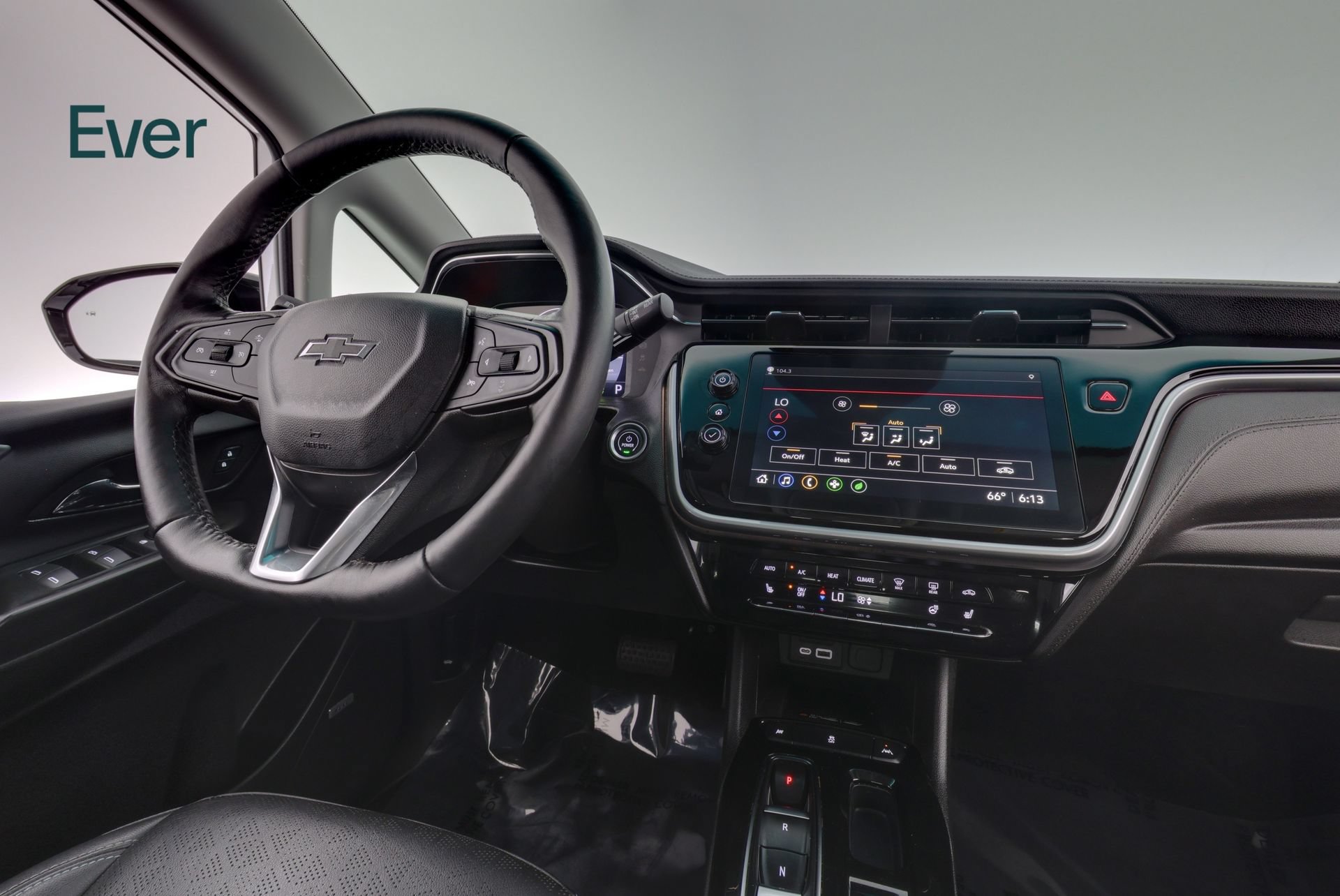 Used 2023 Chevrolet Bolt LT w/ Infotainment Package FWD image 25