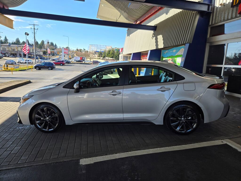 Used 2024 Toyota Corolla XSE image 8