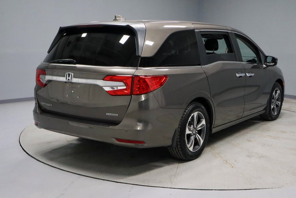 Used 2020 Honda Odyssey Touring image 11