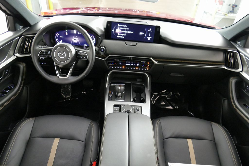 Used 2025 MAZDA CX-70 3.3 Turbo S w/ Premium Package image 26