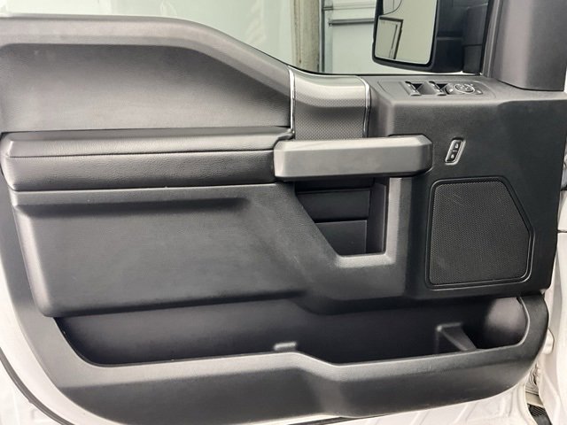 Used 2016 Ford F150 XLT w/ Equipment Group 302A Luxury image 11