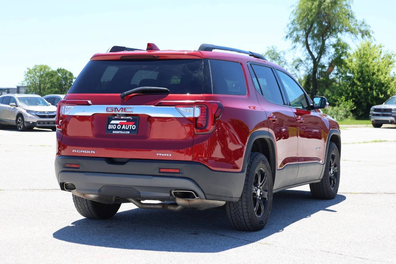 Used 2023 GMC Acadia AT4 w/ Technology Package AWD/4WD image 9