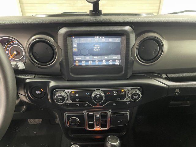 Used 2023 Jeep Wrangler Unlimited Sport AWD/4WD image 16