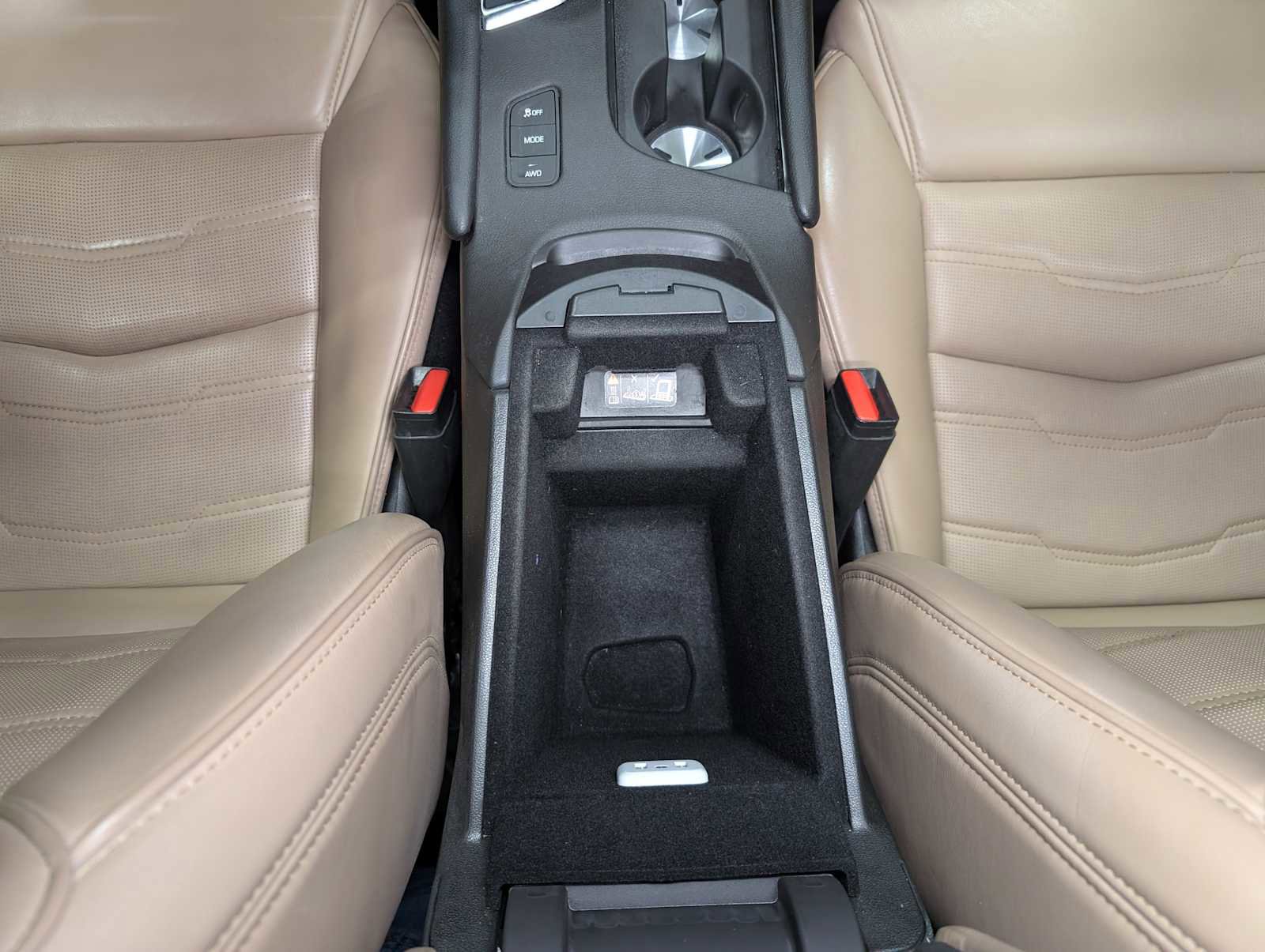 Used 2018 Cadillac XT5 Platinum w/ Driver Assist Package AWD/4WD image 21