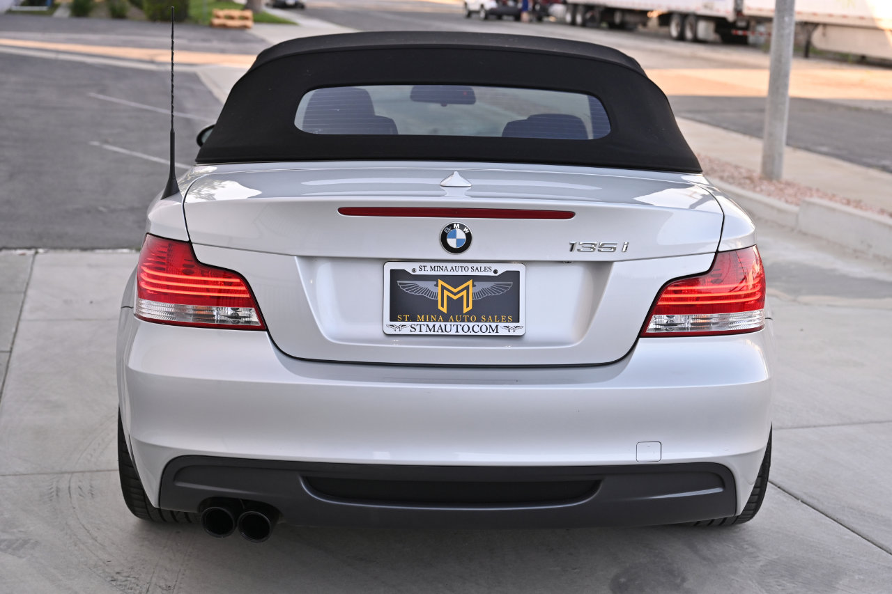 Used 2008 BMW 135i Convertible RWD image 6