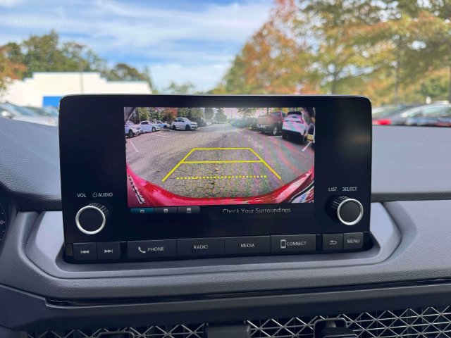 Used 2023 Honda Accord LX image 31