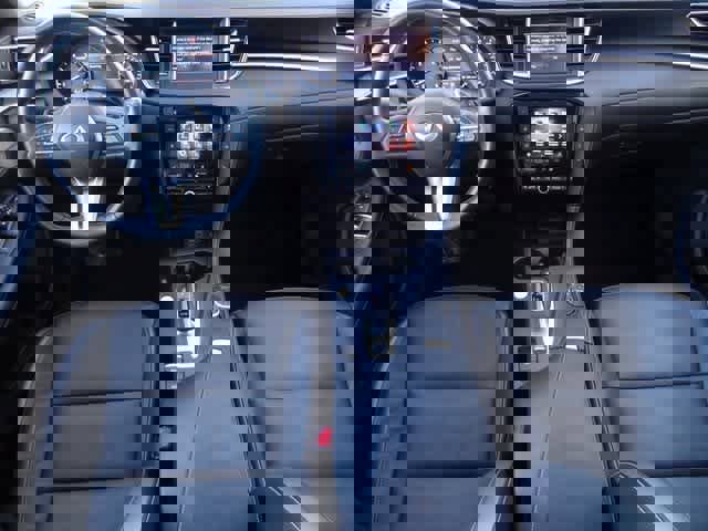 Certified 2025 INFINITI QX50 Luxe image 11