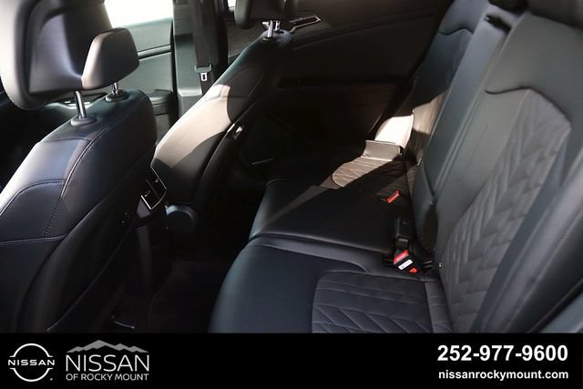 Used 2024 Kia Sportage X-Line w/ X-Line Premium Package AWD/4WD image 15