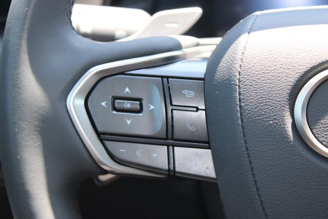 Certified 2025 Lexus RZ 300e w/ Accessory Package (Z1) FWD image 18