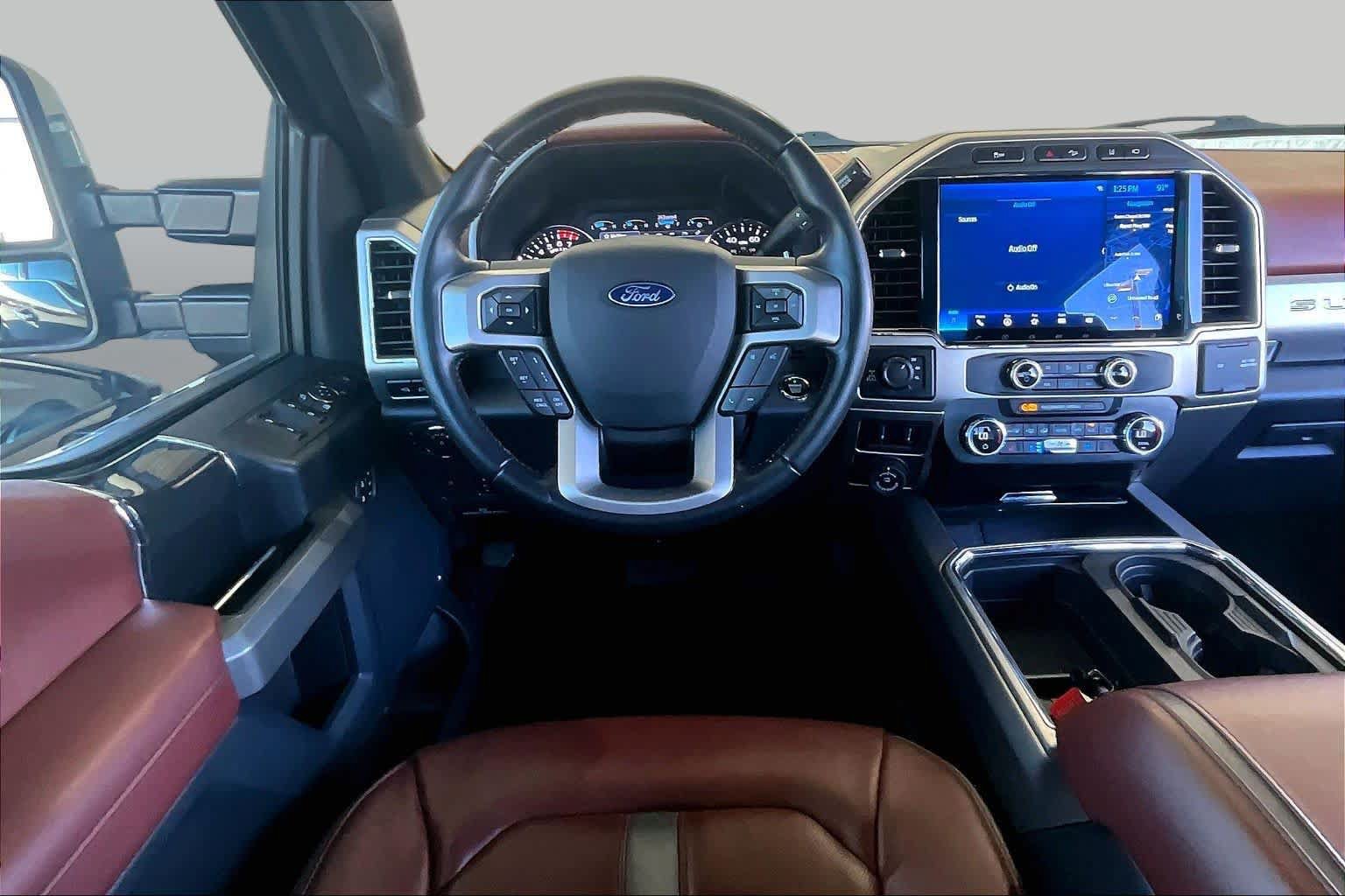 Used 2022 Ford F350 Platinum AWD/4WD image 6