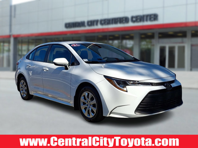 Certified 2026 Toyota Corolla LE FWD image 1