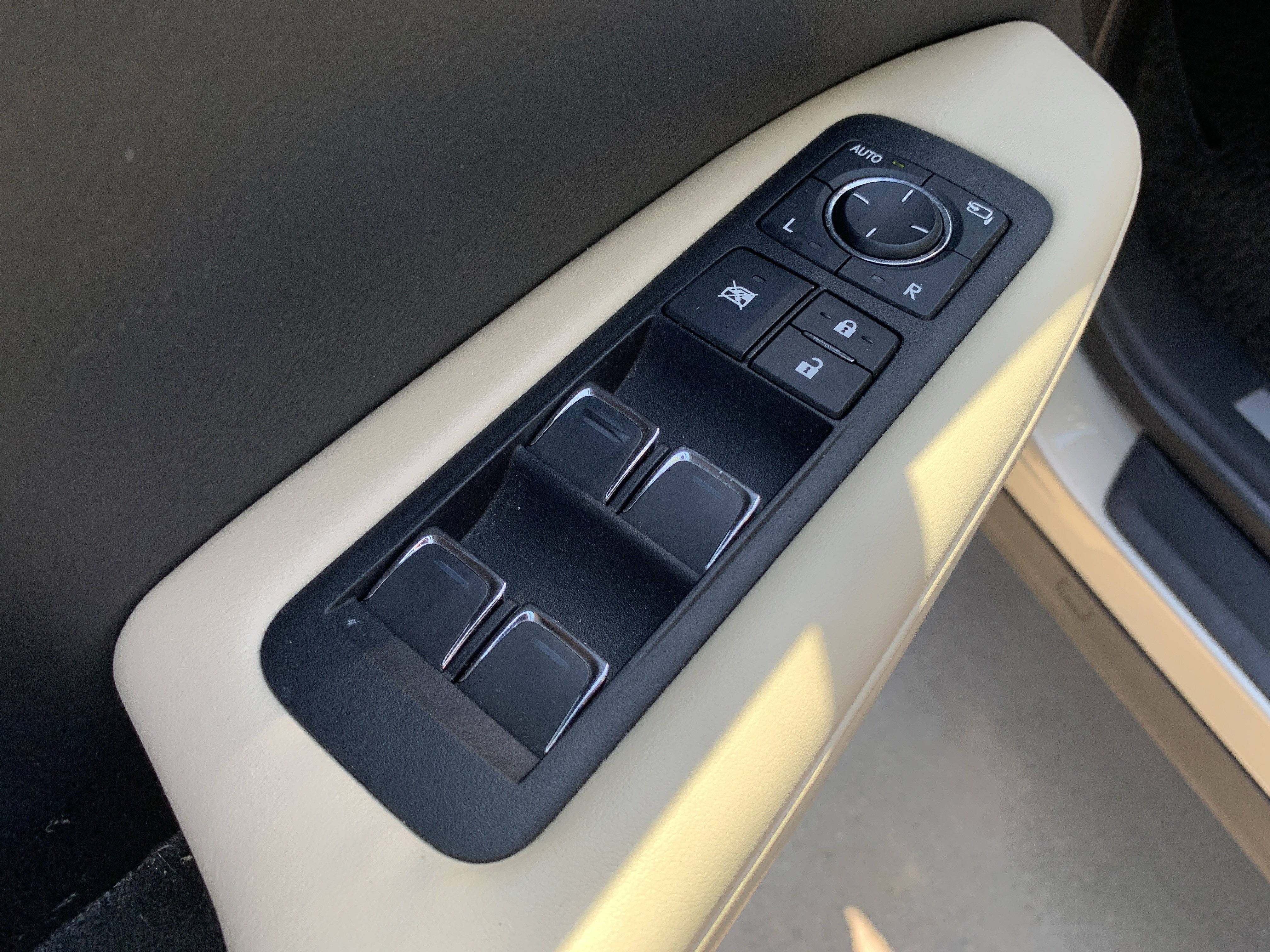 Used 2021 Lexus RX 350 FWD w/ Premium Package image 15