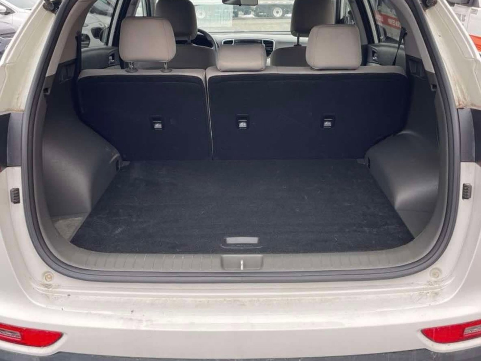 Used 2017 Kia Sportage LX FWD image 5