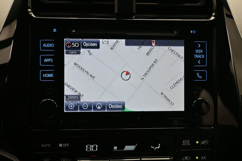 Used 2018 Toyota Prius Prime Plus image 24