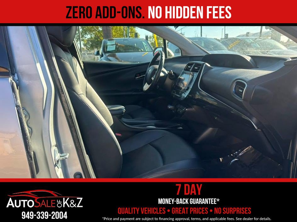 Used 2016 Toyota Prius Three Touring FWD image 15