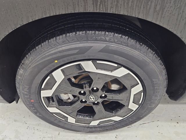 Used 2024 Hyundai Santa Fe SEL image 10