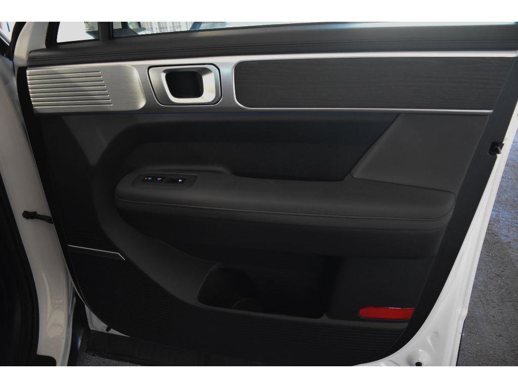 New 2025 Hyundai Santa Fe Limited image 80