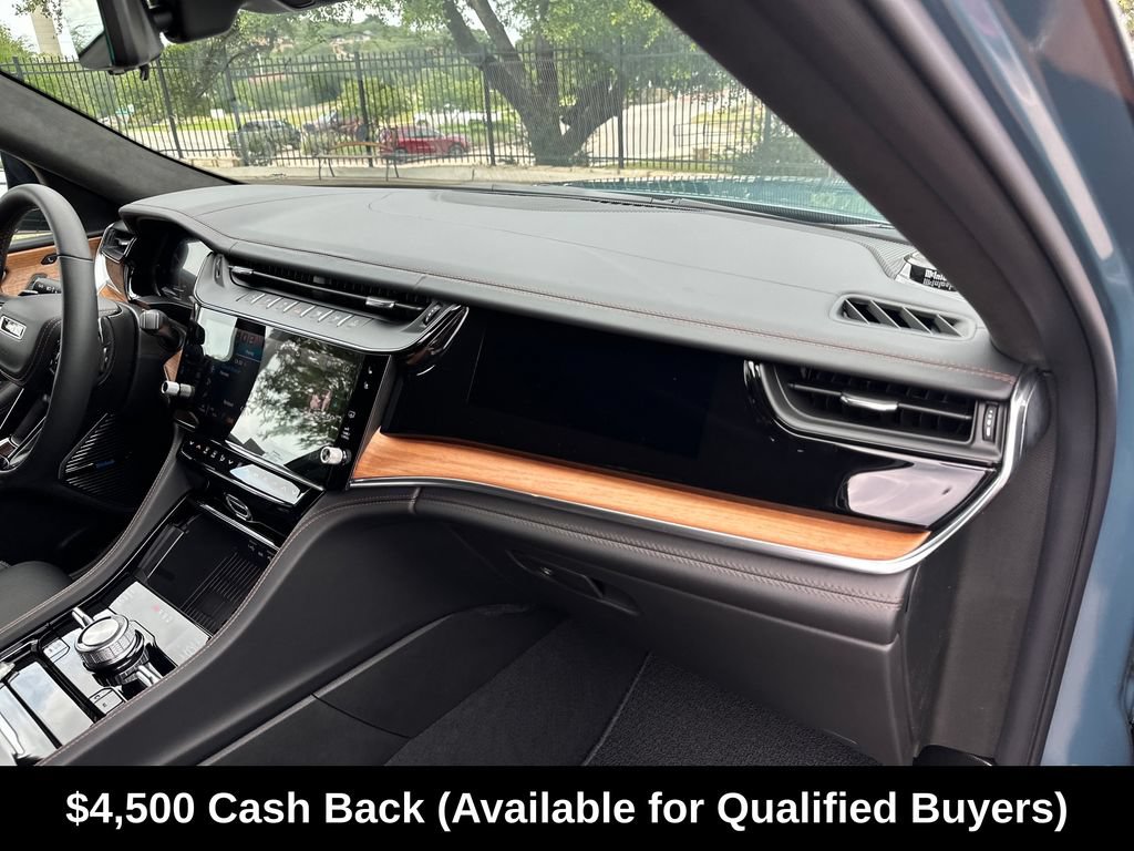 New 2026 Jeep Grand Cherokee L Summit w/ Obsidian Package AWD/4WD image 38