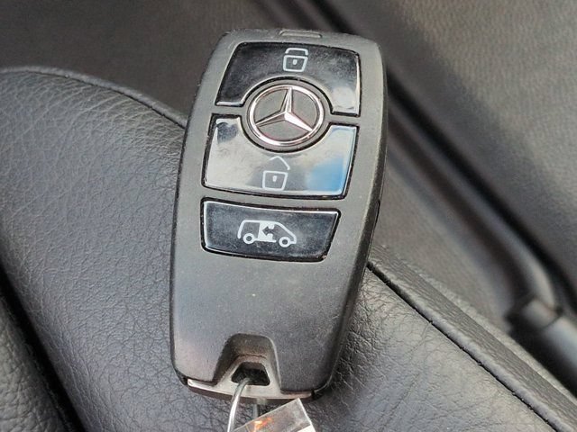 Used 2024 Mercedes-Benz Sprinter 3500 image 28