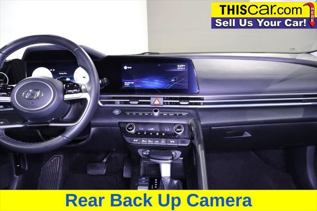 Used 2022 Hyundai Elantra Limited FWD image 24