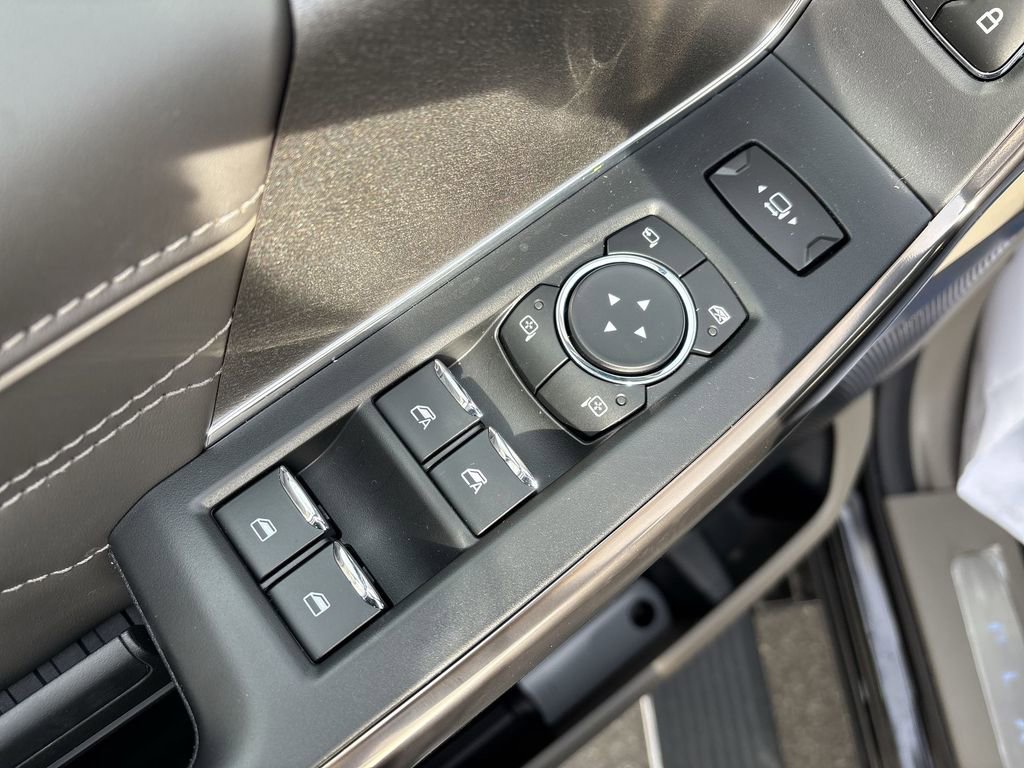 New 2026 Ford F350 Platinum w/ Platinum Plus Package image 15