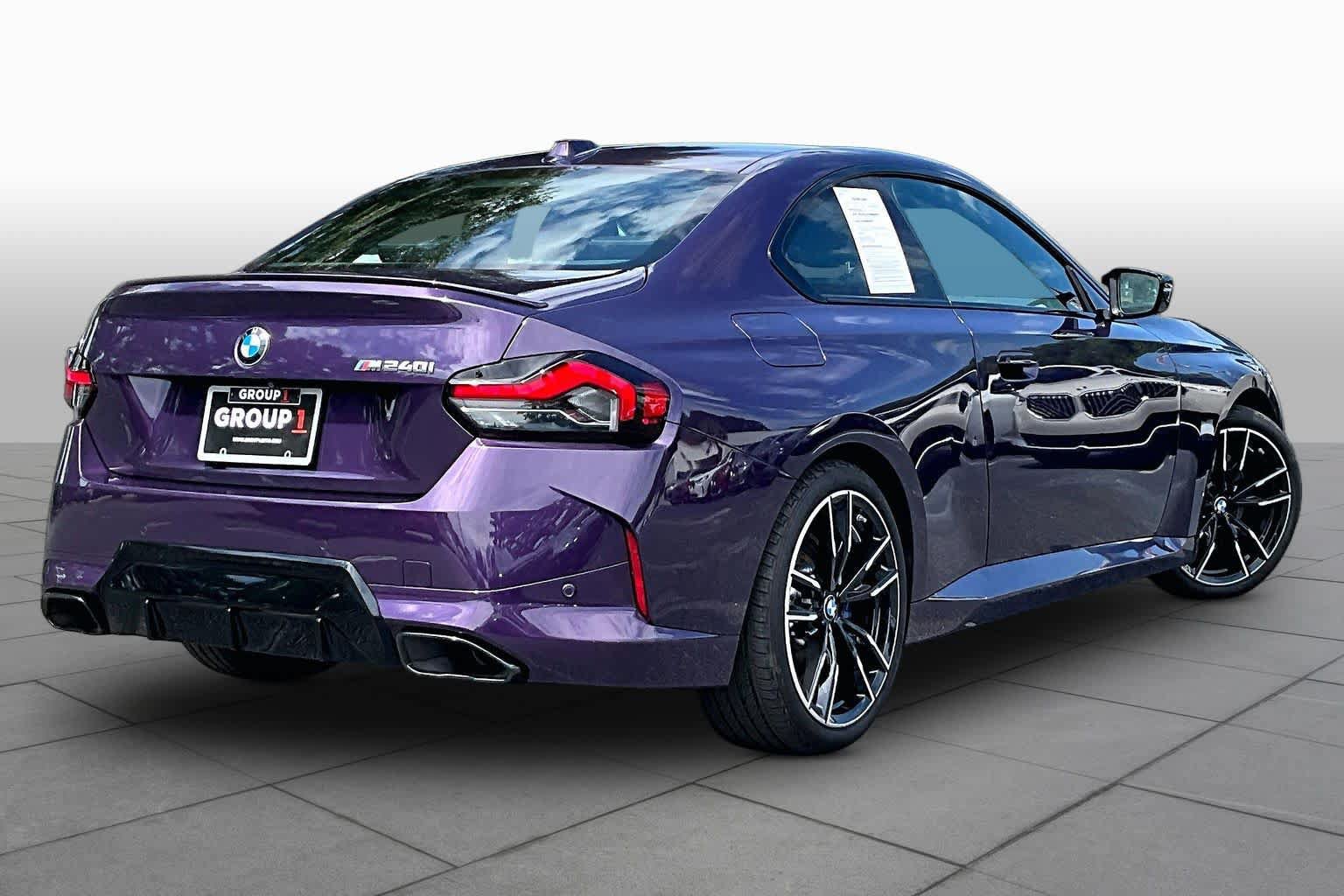 Used 2025 BMW M240i Coupe RWD image 12