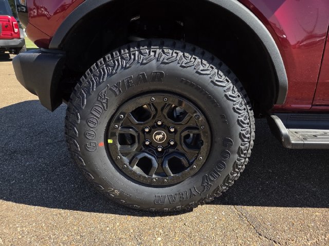 New 2026 Ford Bronco Outer Banks w/ Sasquatch Package AWD/4WD image 21
