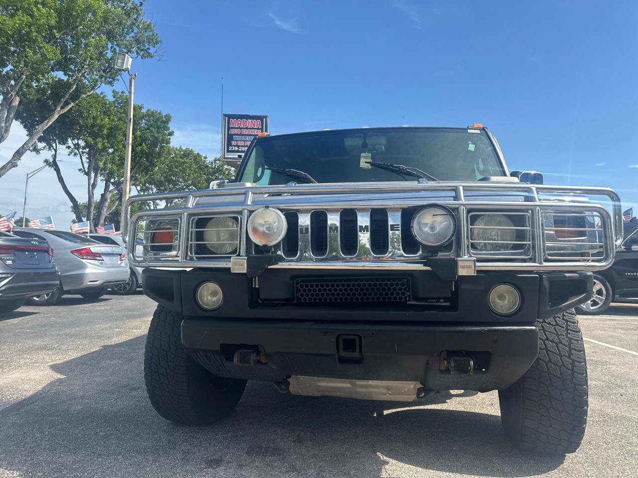 Used 2004 HUMMER H2 w/ Preferred Equipment Group AWD/4WD image 4
