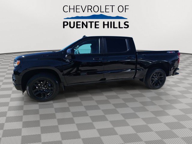 Used 2024 Chevrolet Silverado 1500 RST w/ Convenience Package II AWD/4WD image 4