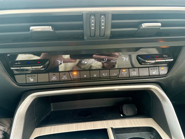 Used 2025 MAZDA CX-90 Plug-In Hybrid w/ Preferred image 17