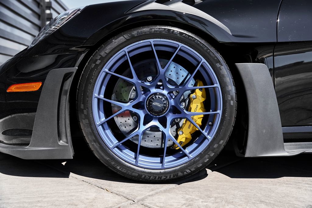 Used 2024 Porsche 911 GT3 RS RWD image 3