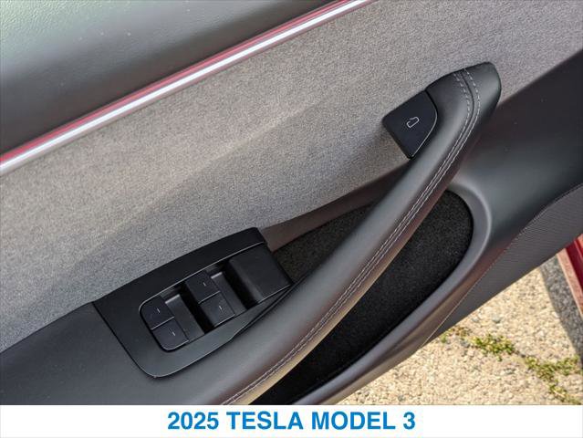 Used 2025 Tesla Model 3 Long Range image 13
