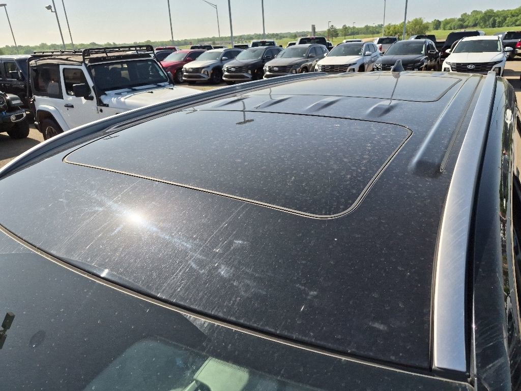 Used 2021 Hyundai Palisade Limited FWD image 8