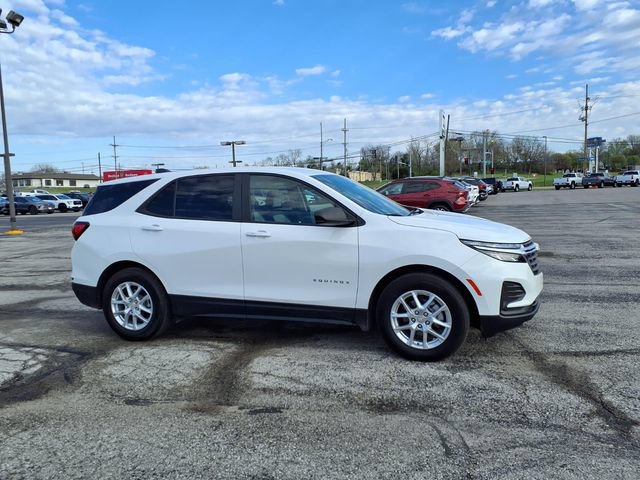 Used 2024 Chevrolet Equinox LS w/ LS Convenience Package FWD image 12
