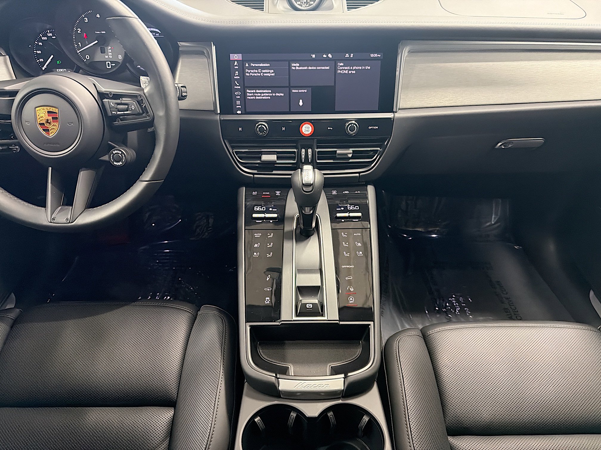 Used 2025 Porsche Macan S image 19