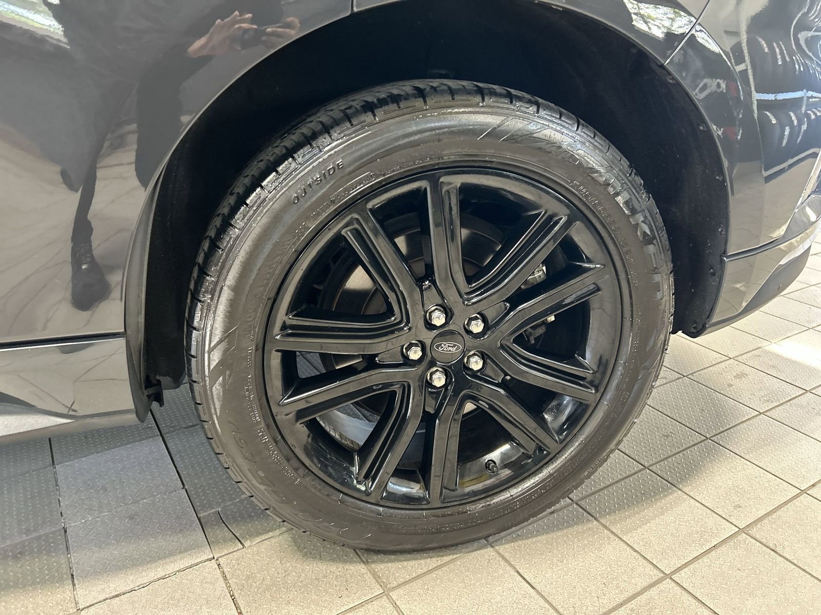 Used 2021 Ford Edge ST-Line AWD/4WD image 13