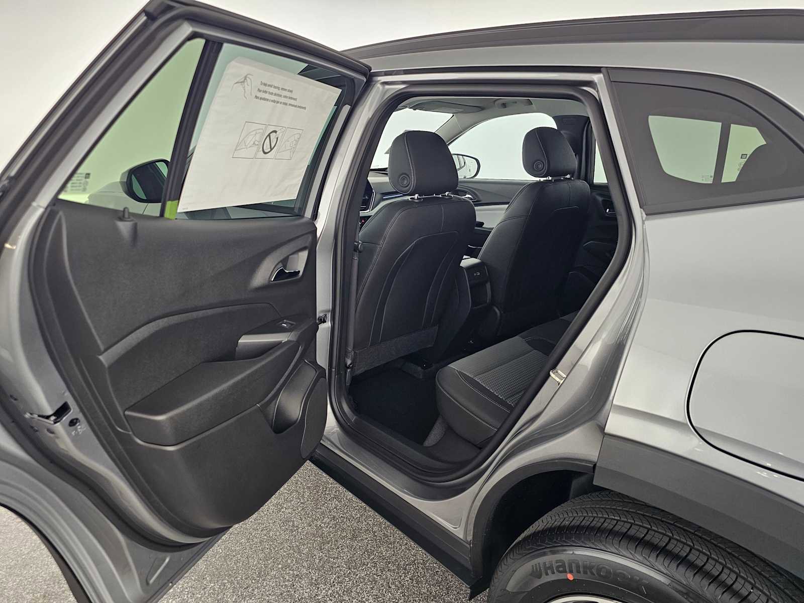 New 2026 Chevrolet Trax LT w/ Driver Confidence Package image 15